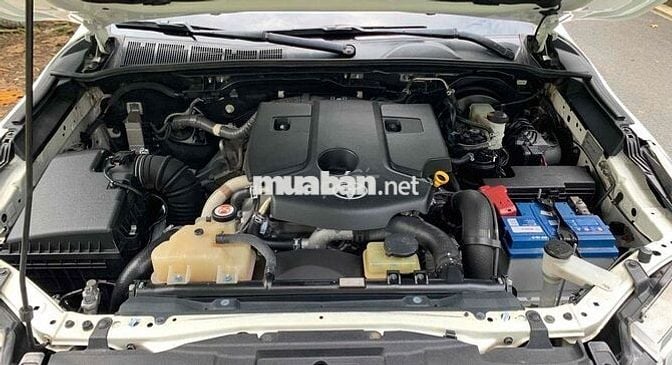 Fortuner 2019 Số sàn - 83000 km Giá 739tr còn TL