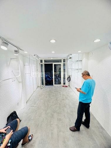 Cho thuê nhà ĐĐTNghi hẻm 3m(BG) Nguyễn Thiện Thuật, P1, Q.3 giá 21tr
