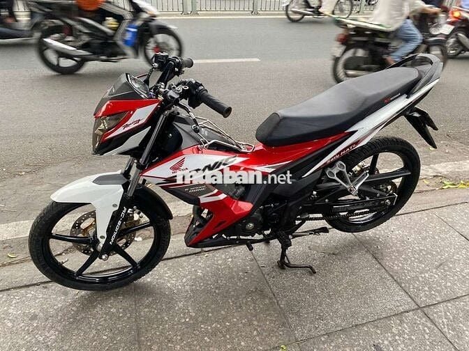 Honda sonic 150 2021 mới 90% Bstp chính chủ