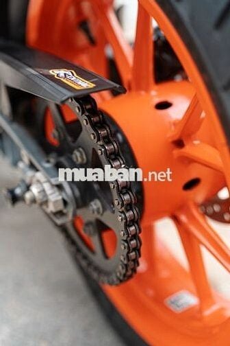 KTM DUKE 390