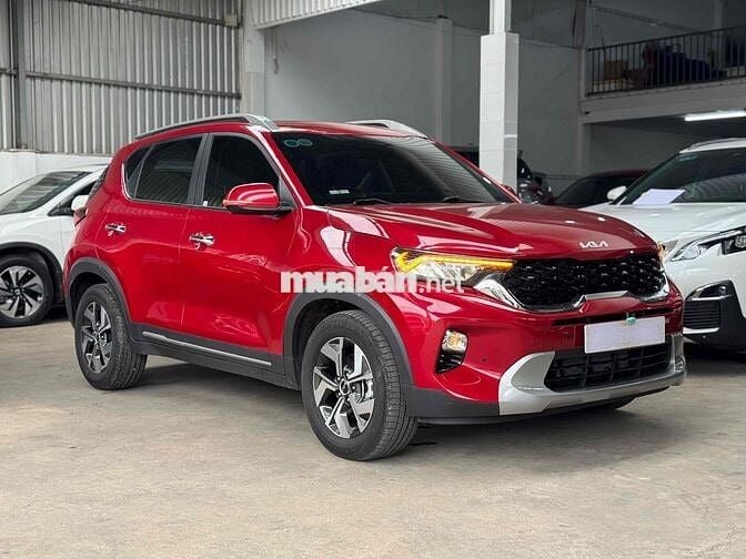 Kia Sonet 2024 Premium 1.5 AT - 16900 km