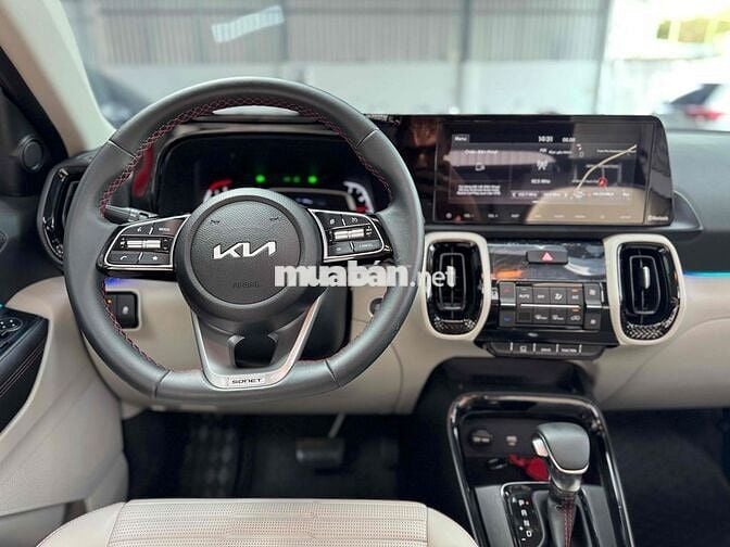 Kia Sonet 2024 Premium 1.5 AT - 16900 km
