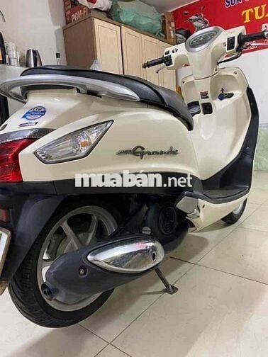 grande 2016 BS sài gòn xe zin , ngay chủ ký giấy