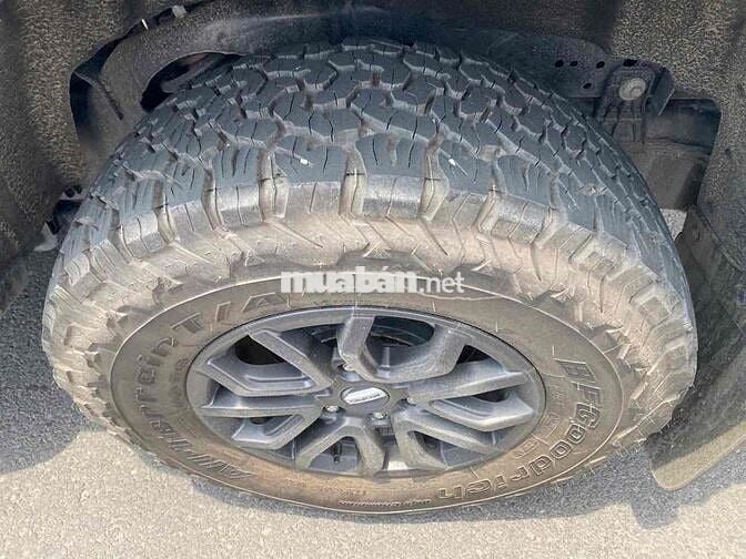 Ford Ranger 2023 Raptor 2.0L 4x4 AT - 6000 km