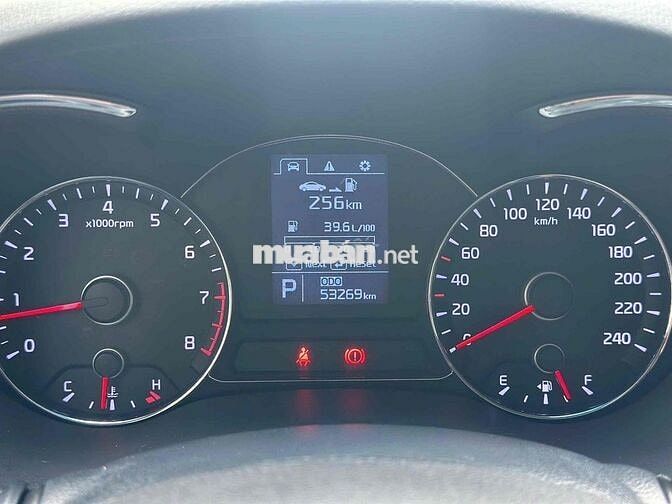 Kia K3 2015 2.0 AT - 53000 km