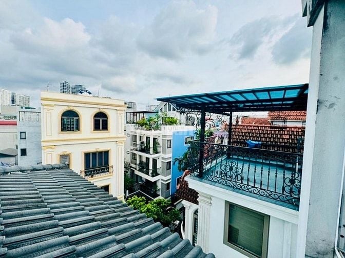 BÁN NHÀ XUÂN ĐỈNH. LÔ GÓC 1 HẦM 4 TẦNG  Ô TÔ TRÁNH. 73M2 CHÀO 20 TỶ