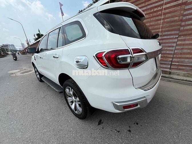 Ford Everest 2017 chính chủ