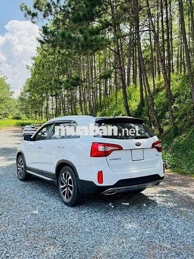 Kia Sorento 2019 Premium D - 90000 km