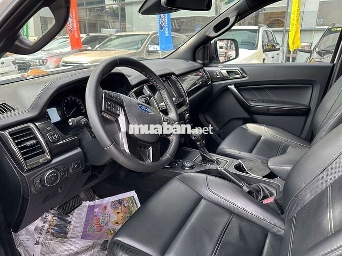Ford Everest Titanium 2018, bảo hành 2026, vay 75%