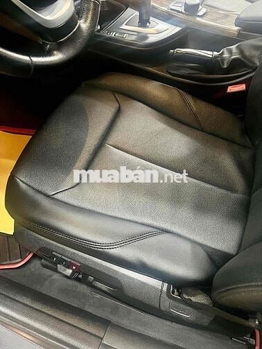 BMW 3 Series 2014 320i - 130000 km