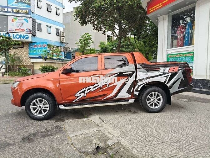 Isuzu Dmax 2022 LS 1.9L 4x2 AT - 54000 km