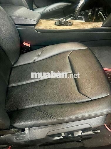 BMW 3 Series 2014 320i - 130000 km