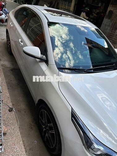 Kia Cerato 2019 1.6 AT Luxury - 9 km