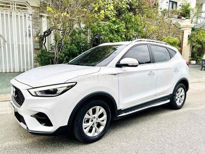 MGZS 2023 Standard 1.5 AT SIÊU LƯỚT