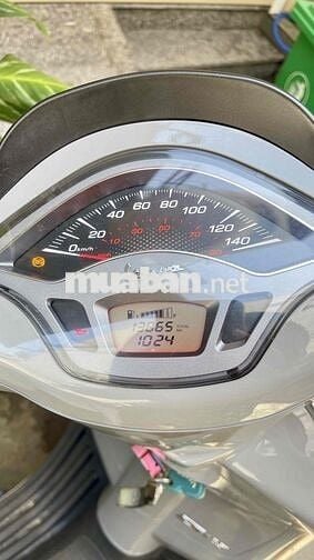 Lên đời bán lại vespa sprint 2022