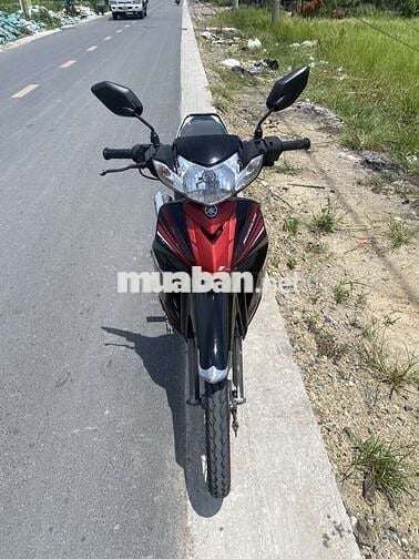 Nhà dư xe cần bán