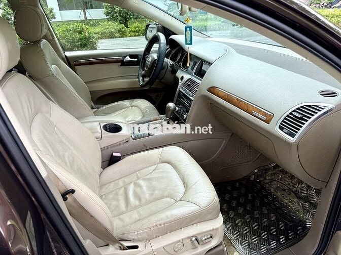 Audi Q7 2010 3.0 AT Phiên Bản Cao Cấp Mẫu MỚI