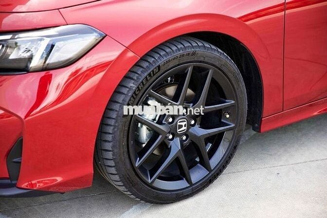 CIVIC RS 2025, ODO: 5.000KM, MỚI ĐẬP THÙNG