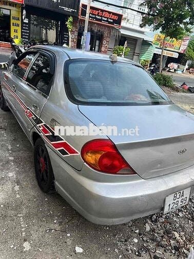 Kia Spectra 2004 1.6 MT - 123456 km