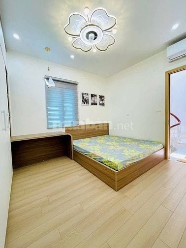 Nhà Đẹp Ở Ngay Minh Khai, Hai Bà Trưng 45m, 4 tầng, giá 9.1 tỷ.