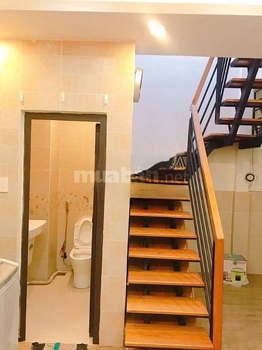 Nhà thuê Nguyễn Trãi (2pn - 2wc) - Quận 1