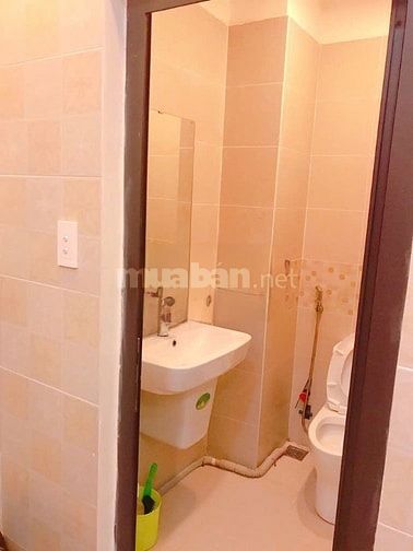 Nhà thuê Nguyễn Trãi (2pn - 2wc) - Quận 1