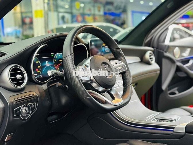 Mercedes Benz GLC 300 4Matic Model 2022