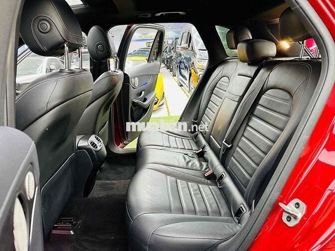 Mercedes Benz GLC 300 4Matic Model 2022