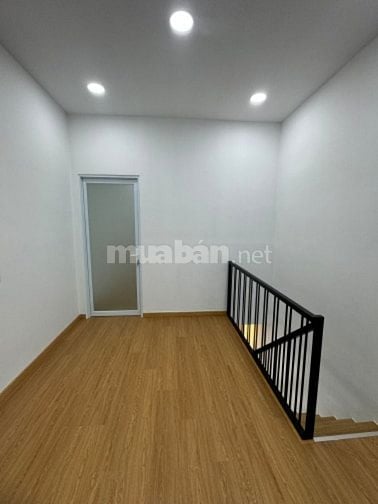 Nhà vị trí đẹp Trung tâm Quận 1