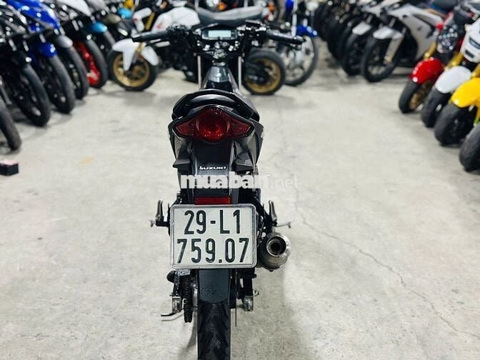 XE MÁYTHANH TÙNG_RAIDER 150 ĐEN NHÁM MÁY ZIN B29
