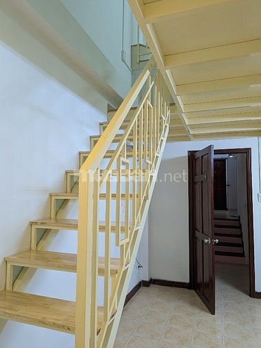 Cho thuê nhà hẻm xe hơi đường Đặng Văn Ngữ, Phường Phú Nhuận, HCM