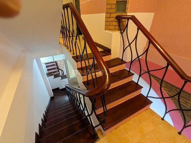 Cho thuê nhà hẻm xe hơi đường Đặng Văn Ngữ, Phường Phú Nhuận, HCM