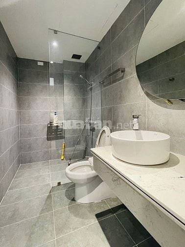 Chú Sáu bán nhà chia tài sản cho con căn nhà Hoàng Diệu, Phú Nhuận.
