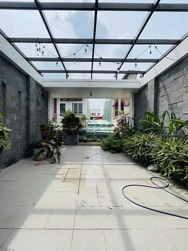 Chú Sáu bán nhà chia tài sản cho con căn nhà Hoàng Diệu, Phú Nhuận.