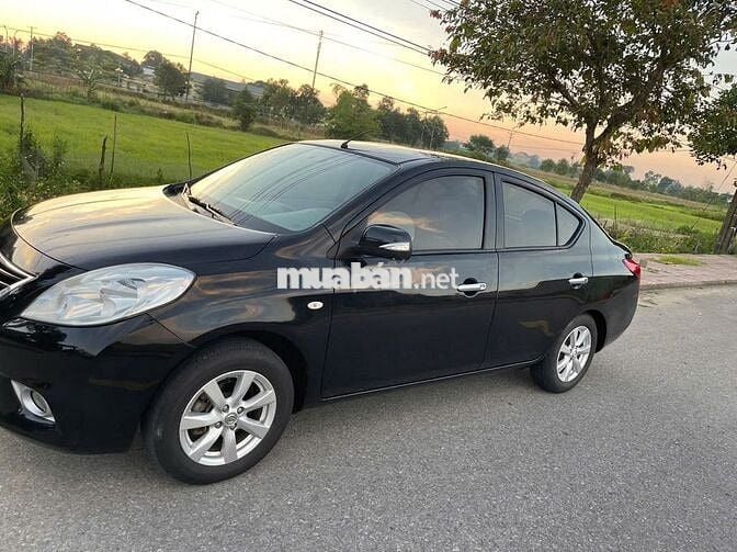 BÁN NISSAN SUNNY ĐỜI 2015 SỐ TỰ ĐỘNG BẢN ĐỦ