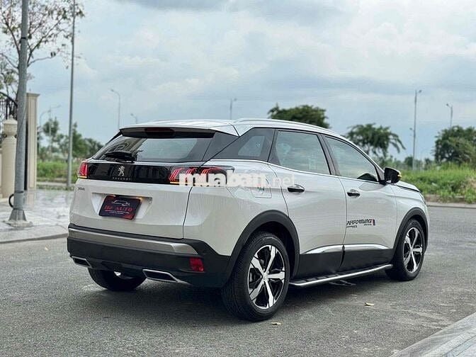 Peugeot 3008 2022 AL - 8500 km