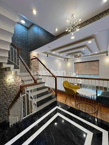 CẦN TIỀN BÁN GẤP Nhà Phan Văn Trị, Bình Thạnh, SHR giá 2 tỷ 550 triệu