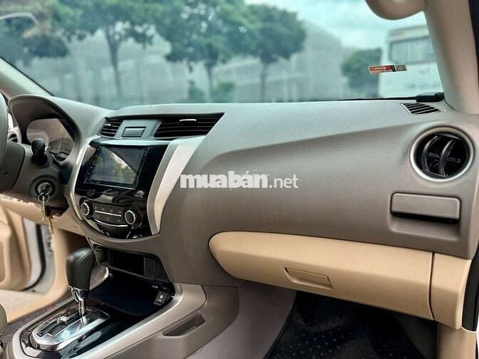 NISSAN NAVARA 2018 - 67000 km