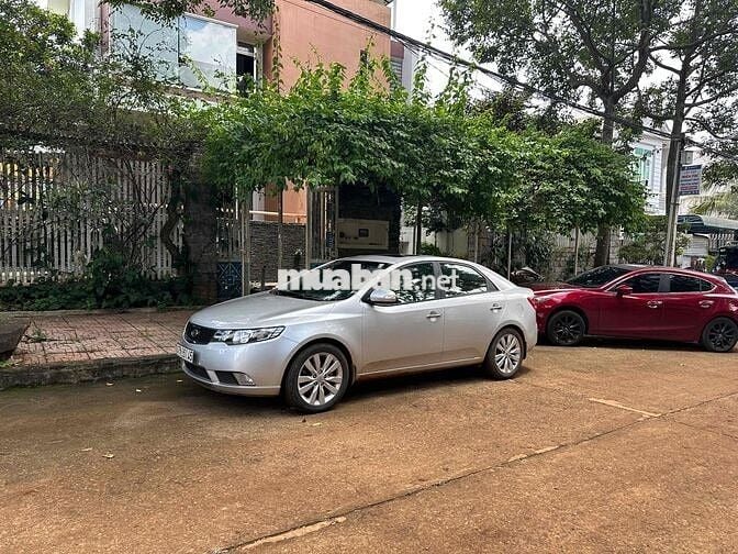 Kia Cerato 2009 1.6 AT - 100000 km