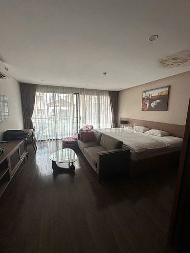Chính chủ bán toà nhà 7 tầng phân lô phố liễu giai quận ba đình hà nội