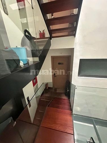 Chính chủ bán toà nhà 7 tầng phân lô phố liễu giai quận ba đình hà nội