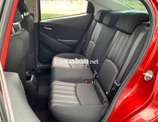 Mazda 2 2021 1.5 AT - 40000km Giá 369tr Còn TL