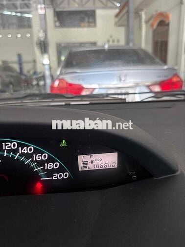 Toyota Yaris 2007 1.5 AT - 100000 km