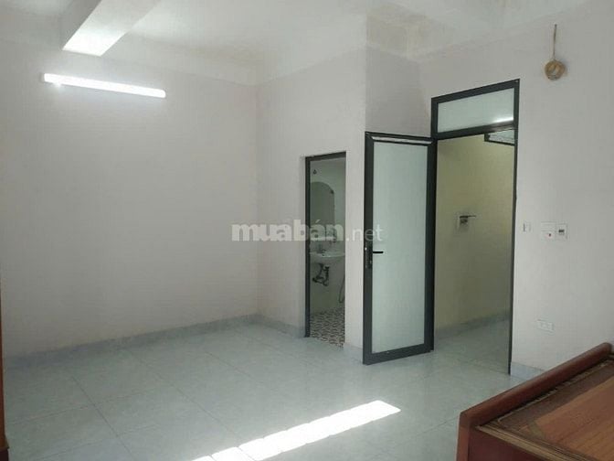 Cho thuê nhà nguyên căn  4T Lại Yên - hoài đức - hà nội ( Splendora)