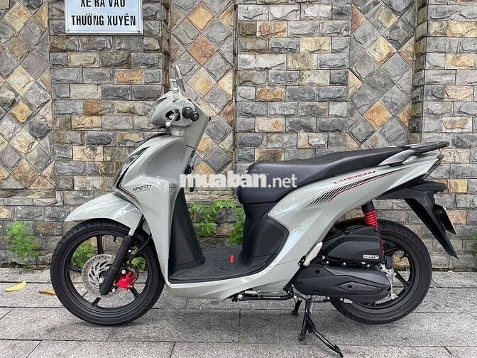 VISION BÁNH LỚN XÁM XI MĂNG 2000KM BSTP CHÍNH CHỦ