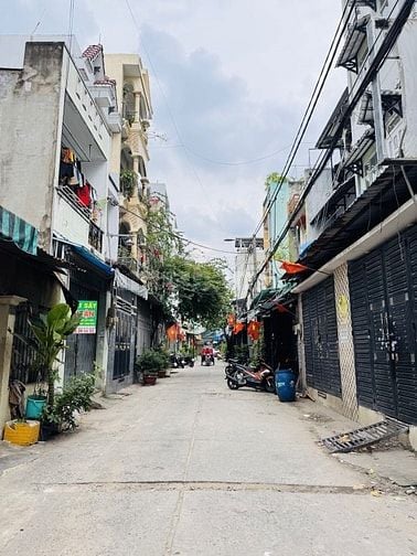 Nhà 3 tầng 81m2– Đường số 11, Bình Hưng Hoà – Gần AEON Tân Phú