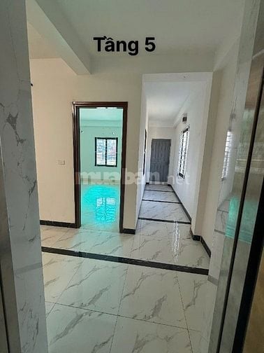 Cho thuê nhà mặt phố Trương Định: 80m2, 5 tầng, thang máy, nhà mới