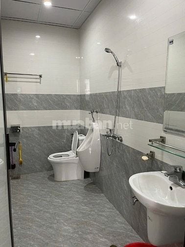 Bán nhanh, chốt liền tay nhà Phạm Văn Hai, Tân Bình , giá 3tỷ07