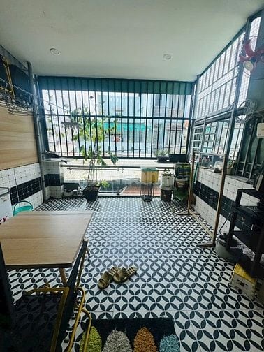 Nhà DT:3,5x20m Cao cấp xe hơi để trong nhà hẻm 5m Nguyễn Tư Giản, P12
