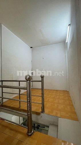 Sở hữu ngay nhà HXH 6m Ông Ích Khiêm, P14, Quận 11